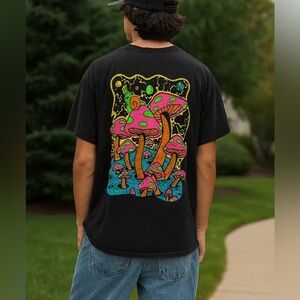 ALAB Psychedelic Mushroom Snail Graphic Tee – Black – Size Large